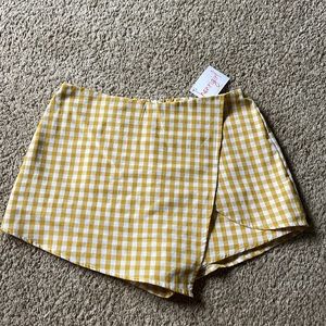 Henrigirl Plaid Yellow & White Skort Medium